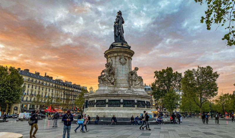 Balades à République : les meilleurs spots pour découvrir l’esprit de Paris